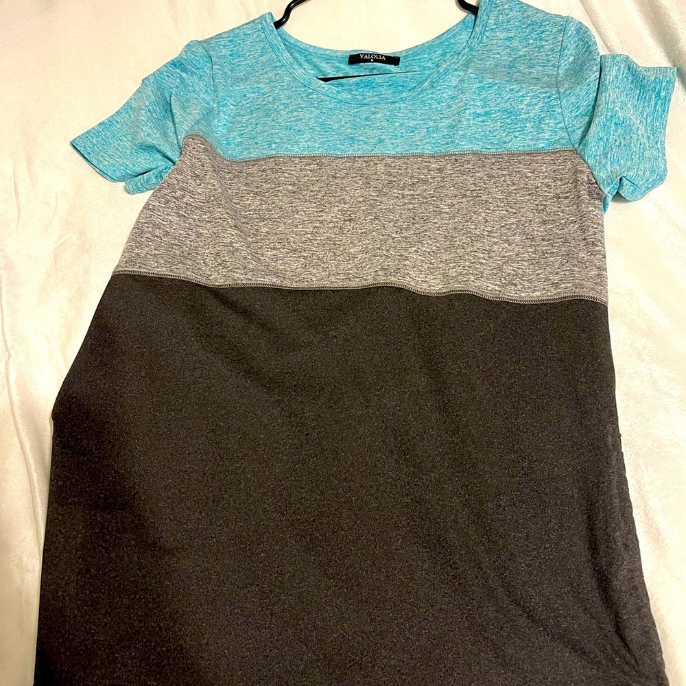 Valilia boutique top, brand new